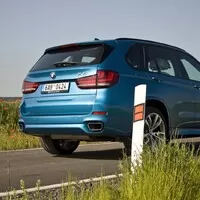 BMW X5 xDrive 30d: Komfortní zóna v nadměrné velikosti