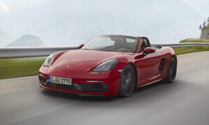 Novinky: Porsche dopřálo řadě 718 rychlejší verze GTS
