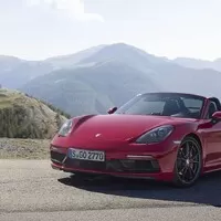 Porsche dopřálo řadě 718 rychlejší verze GTS