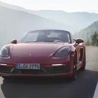 Porsche dopřálo řadě 718 rychlejší verze GTS