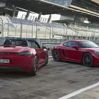 Porsche dopřálo řadě 718 rychlejší verze GTS