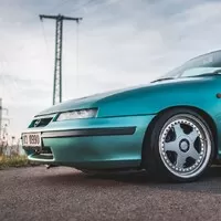 Opel Calibra 2.0 Turbo 4x4: Stroj času | Za volantem