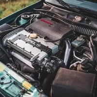 Opel Calibra 2.0 Turbo 4x4: Stroj času | Za volantem