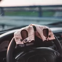 Opel Calibra 2.0 Turbo 4x4: Stroj času | Za volantem