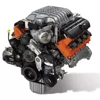 Nacpěte do čehokoliv 707 koní s hotovým motorem „Hellcrate“ od Moparu