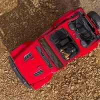 Jeep odhalil první fotky revolučního Wrangleru s evolučním designem