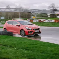 Autíčkářův trackday po třetí: Zima, déšť a orkán