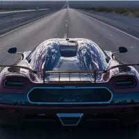 Koenigsegg Agera RS je nejrychlejším produkčním autem světa. A fakt docela jede...