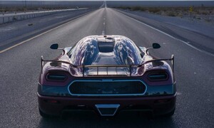 Novinky: Koenigsegg Agera RS je nejrychlejším produkčním autem světa. A fakt docela jede...