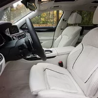 BMW 750 Ld xDrive: Služební expres spořivého plutokrata