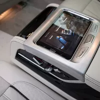 BMW 750 Ld xDrive: Služební expres spořivého plutokrata