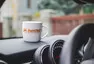Vychutnejte si kafe nebo čaj ze stylového hrnku od Autíčkáře!