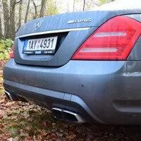 Mercedes S500L 4 Matic AMG – Sladký život šéfa podsvětí