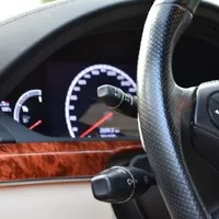 Mercedes S500L 4 Matic AMG – Sladký život šéfa podsvětí