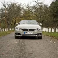 BMW 435d xDrive Cabrio: Nebe nad hlavou, diesel pod kapotou