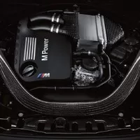 BMW přichází s odtučněnou, přiostřenou a špatně dostupnou M3 CS