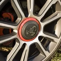 Abarth 595 Turismo vs. Mini JCW Cabrio: Roztomilé splašené nesmysly