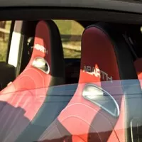 Abarth 595 Turismo vs. Mini JCW Cabrio: Roztomilé splašené nesmysly