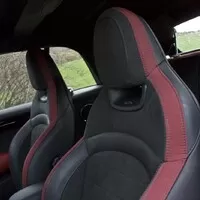 Abarth 595 Turismo vs. Mini JCW Cabrio: Roztomilé splašené nesmysly