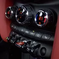 Abarth 595 Turismo vs. Mini JCW Cabrio: Roztomilé splašené nesmysly