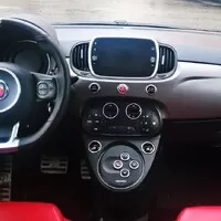 Abarth 595 Turismo vs. Mini JCW Cabrio: Roztomilé splašené nesmysly