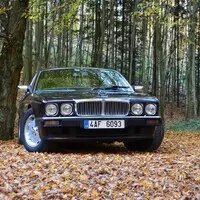 Jaguar XJ6 Sovereign (XJ40) – posel z budoucnosti