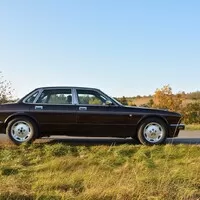 Jaguar XJ6 Sovereign (XJ40) – posel z budoucnosti