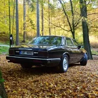 Jaguar XJ6 Sovereign (XJ40) – posel z budoucnosti