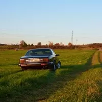 Jaguar XJ6 Sovereign (XJ40) – posel z budoucnosti