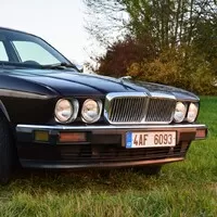Jaguar XJ6 Sovereign (XJ40) – posel z budoucnosti