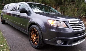 Novinky: Na prodej je nejdivnější limuzína na světě. Prodloužené Subaru Tribeca 