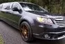 Na prodej je nejdivnější limuzína na světě. Prodloužené Subaru Tribeca 