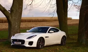 Recenze & testy: Jaguar F-type 2.0: Rocker hraje unplugged