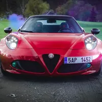 Alfa Romeo 4C Spider: Sveď mě šarmantní Italko!