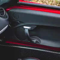 Alfa Romeo 4C Spider: Sveď mě šarmantní Italko!