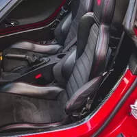 Alfa Romeo 4C Spider: Sveď mě šarmantní Italko!