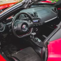 Alfa Romeo 4C Spider: Sveď mě šarmantní Italko!