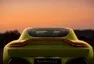 Nový Aston Martin Vantage je velmi rychlý, hodně hezký a strašně zelený