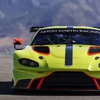 Po silničním modelu, přichází Aston Martin i s Vantage GTE
