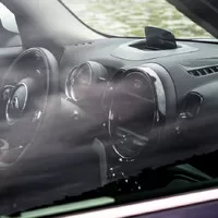 Mini Cooper S E Countryman All4 - Pohledem vesničana