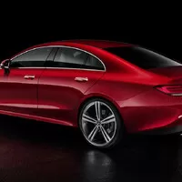 Nový Mercedes-Benz CLS je tady. O pohon se starají řadové šestiválce.