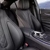 Nový Mercedes-Benz CLS je tady. O pohon se starají řadové šestiválce.