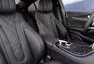 Nový Mercedes-Benz CLS je tady. O pohon se starají řadové šestiválce.