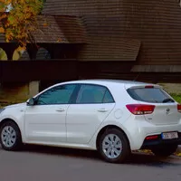 Kia Rio 1.25 CVVT: Co všechno člověk potřebuje k životu?