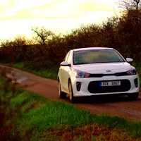 Kia Rio 1.25 CVVT: Co všechno člověk potřebuje k životu?