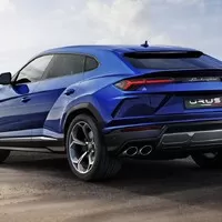 Lamborghini Urus: Sníh, bláto, písek a závodní okruh