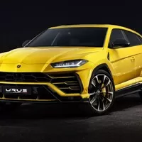 Lamborghini Urus: Sníh, bláto, písek a závodní okruh