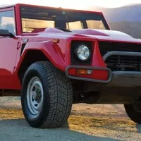 Lamborghini Urus: Sníh, bláto, písek a závodní okruh