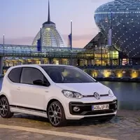 VW Up! GTI jde do prodeje. Má u milovníků hot-hatchů šanci?