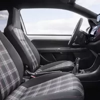 VW Up! GTI jde do prodeje. Má u milovníků hot-hatchů šanci?